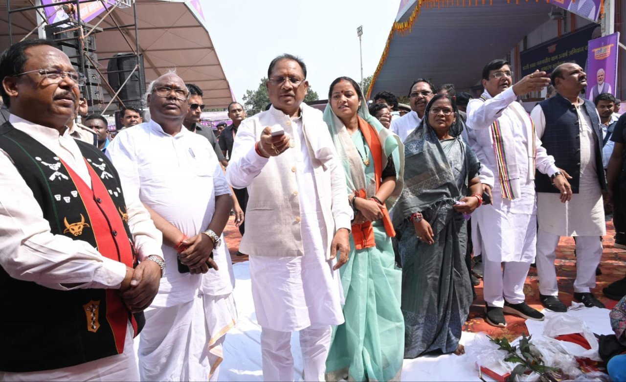 CM Sai inaugurated-bhoomi pujan of 108 works costing Rs 192.60 crore in Balrampur-Ramanujganj district